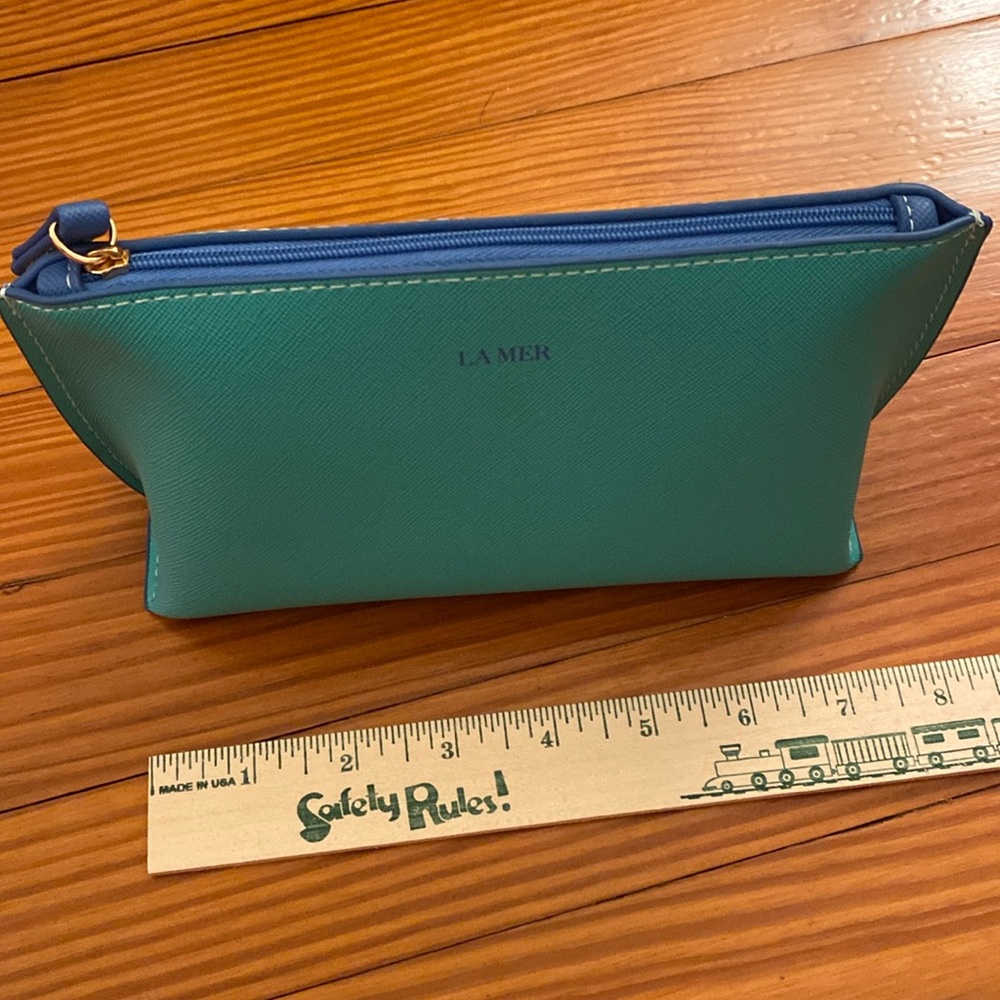 Cosmetics bag